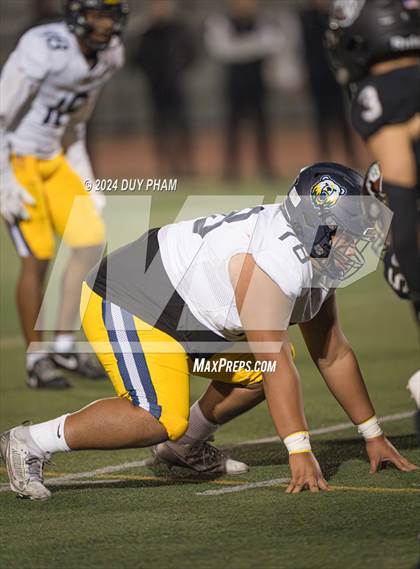 Thumbnail 3 in Rio Hondo Prep vs. Warren (CIF SS Division 7 Final) photogallery.