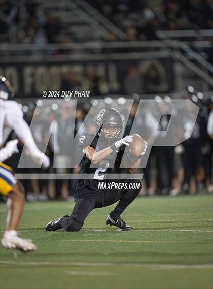 Thumbnail 2 in Rio Hondo Prep vs. Warren (CIF SS Division 7 Final) photogallery.