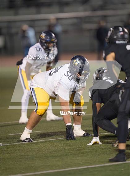 Thumbnail 3 in Rio Hondo Prep vs. Warren (CIF SS Division 7 Final) photogallery.