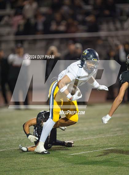 Thumbnail 2 in Rio Hondo Prep vs. Warren (CIF SS Division 7 Final) photogallery.
