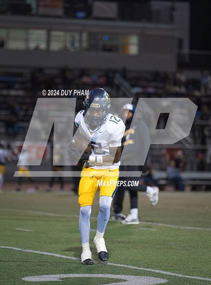 Thumbnail 3 in Rio Hondo Prep vs. Warren (CIF SS Division 7 Final) photogallery.