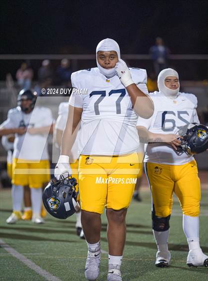 Thumbnail 3 in Rio Hondo Prep vs. Warren (CIF SS Division 7 Final) photogallery.