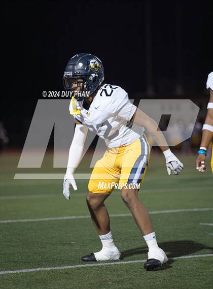 Thumbnail 1 in Rio Hondo Prep vs. Warren (CIF SS Division 7 Final) photogallery.