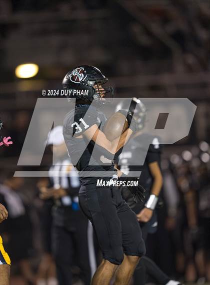 Thumbnail 1 in Rio Hondo Prep vs. Warren (CIF SS Division 7 Final) photogallery.