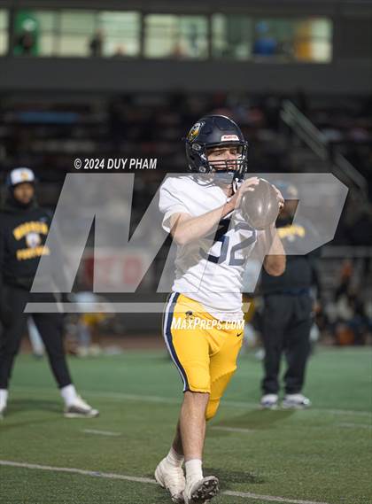Thumbnail 3 in Rio Hondo Prep vs. Warren (CIF SS Division 7 Final) photogallery.