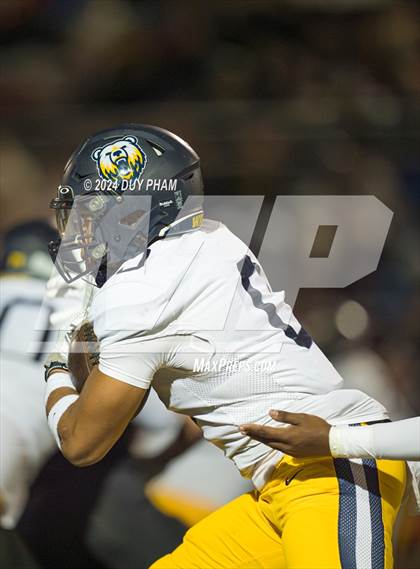 Thumbnail 1 in Rio Hondo Prep vs. Warren (CIF SS Division 7 Final) photogallery.