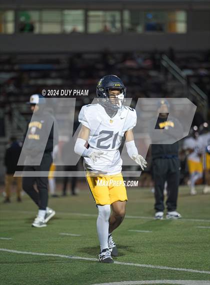 Thumbnail 2 in Rio Hondo Prep vs. Warren (CIF SS Division 7 Final) photogallery.