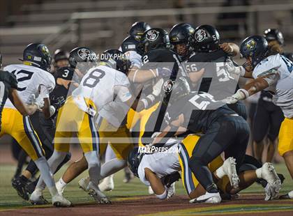Thumbnail 3 in Rio Hondo Prep vs. Warren (CIF SS Division 7 Final) photogallery.