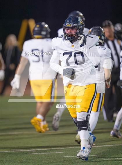 Thumbnail 3 in Rio Hondo Prep vs. Warren (CIF SS Division 7 Final) photogallery.