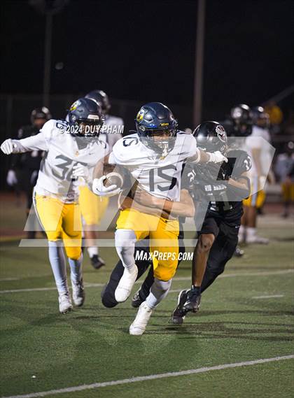 Thumbnail 1 in Rio Hondo Prep vs. Warren (CIF SS Division 7 Final) photogallery.