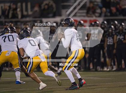 Thumbnail 3 in Rio Hondo Prep vs. Warren (CIF SS Division 7 Final) photogallery.