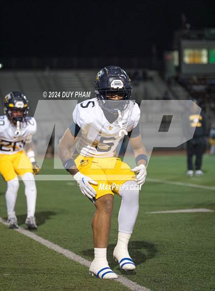 Thumbnail 2 in Rio Hondo Prep vs. Warren (CIF SS Division 7 Final) photogallery.