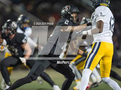Thumbnail 2 in Rio Hondo Prep vs. Warren (CIF SS Division 7 Final) photogallery.