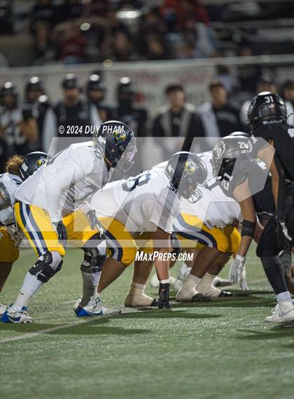 Thumbnail 1 in Rio Hondo Prep vs. Warren (CIF SS Division 7 Final) photogallery.