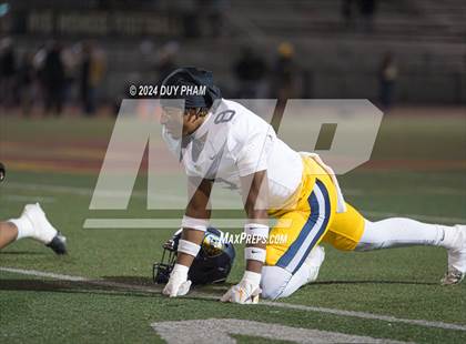 Thumbnail 3 in Rio Hondo Prep vs. Warren (CIF SS Division 7 Final) photogallery.