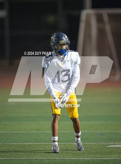Thumbnail 1 in Rio Hondo Prep vs. Warren (CIF SS Division 7 Final) photogallery.