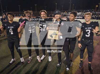 Thumbnail 3 in Rio Hondo Prep vs. Warren (CIF SS Division 7 Final) photogallery.