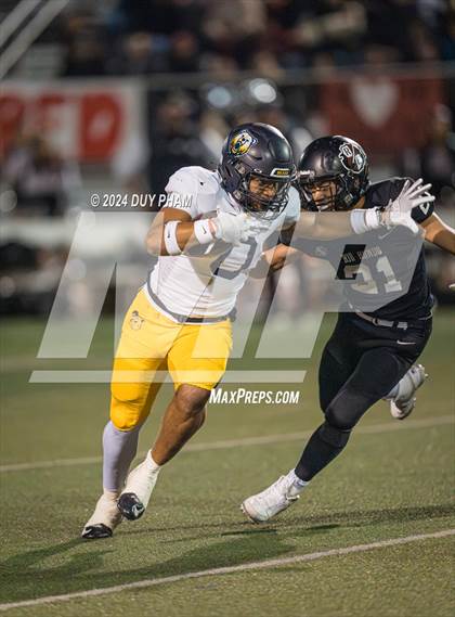 Thumbnail 3 in Rio Hondo Prep vs. Warren (CIF SS Division 7 Final) photogallery.