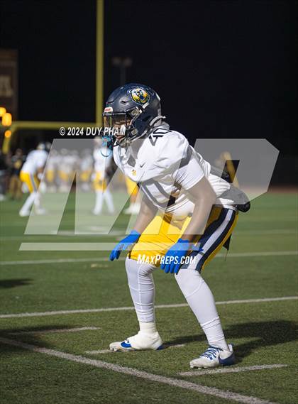 Thumbnail 3 in Rio Hondo Prep vs. Warren (CIF SS Division 7 Final) photogallery.