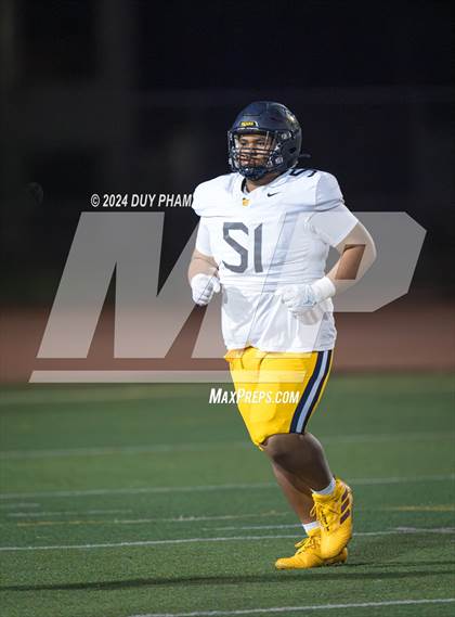 Thumbnail 1 in Rio Hondo Prep vs. Warren (CIF SS Division 7 Final) photogallery.