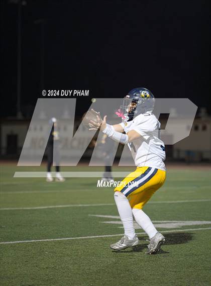 Thumbnail 2 in Rio Hondo Prep vs. Warren (CIF SS Division 7 Final) photogallery.