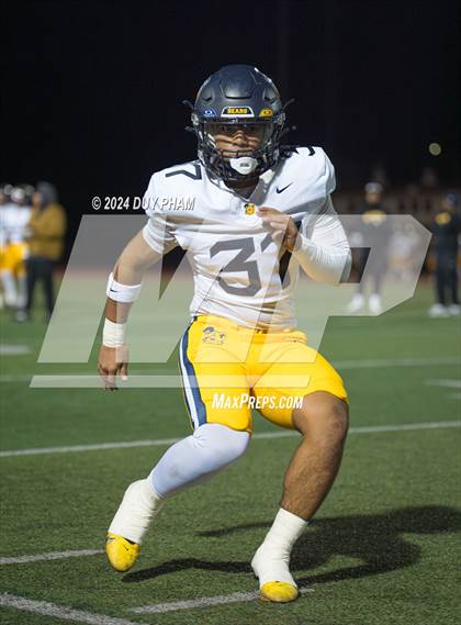 Thumbnail 2 in Rio Hondo Prep vs. Warren (CIF SS Division 7 Final) photogallery.