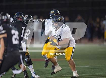 Thumbnail 2 in Rio Hondo Prep vs. Warren (CIF SS Division 7 Final) photogallery.