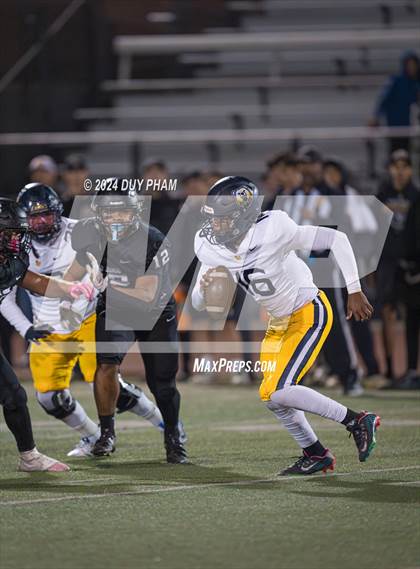 Thumbnail 1 in Rio Hondo Prep vs. Warren (CIF SS Division 7 Final) photogallery.