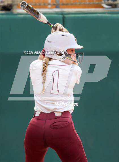 Thumbnail 2 in Calallen vs. Sanger (UIL 4A Softball Semifinal) photogallery.