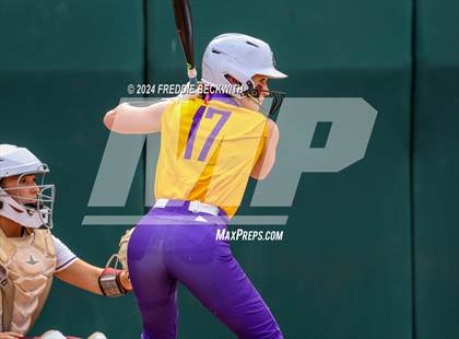 Thumbnail 1 in Calallen vs. Sanger (UIL 4A Softball Semifinal) photogallery.