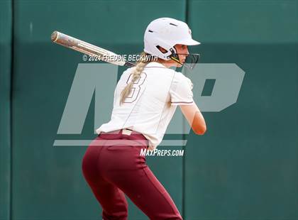 Thumbnail 2 in Calallen vs. Sanger (UIL 4A Softball Semifinal) photogallery.
