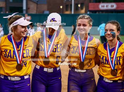 Thumbnail 2 in Calallen vs. Sanger (UIL 4A Softball Semifinal) photogallery.