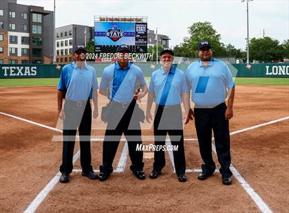 Thumbnail 2 in Calallen vs. Sanger (UIL 4A Softball Semifinal) photogallery.