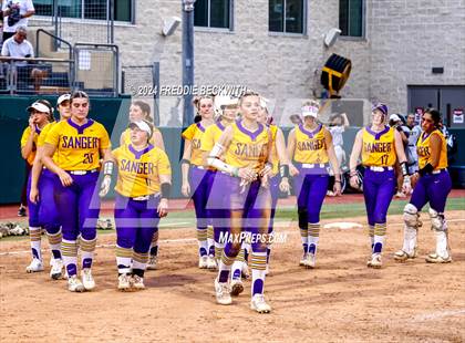 Thumbnail 1 in Calallen vs. Sanger (UIL 4A Softball Semifinal) photogallery.