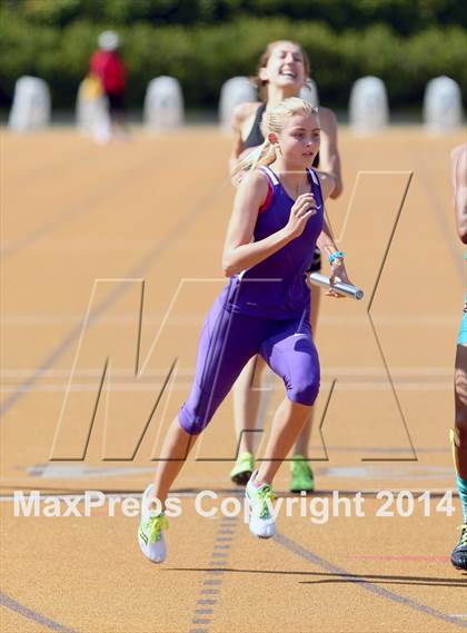 Thumbnail 1 in CIF NCS Masters Track and Field (Girls 1600 Meter Relay Finals) photogallery.