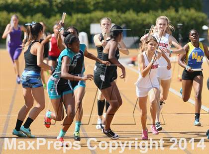 Thumbnail 3 in CIF NCS Masters Track and Field (Girls 1600 Meter Relay Finals) photogallery.