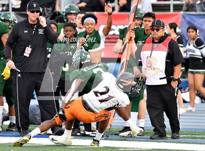 Thumbnail 2 in McClymonds vs. Pacifica (CIF State DIV 2A Championship Final) photogallery.