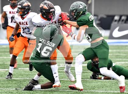Thumbnail 1 in McClymonds vs. Pacifica (CIF State DIV 2A Championship Final) photogallery.
