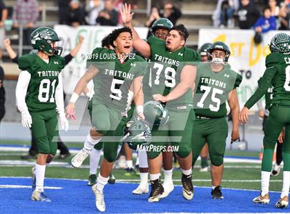Thumbnail 2 in McClymonds vs. Pacifica (CIF State DIV 2A Championship Final) photogallery.