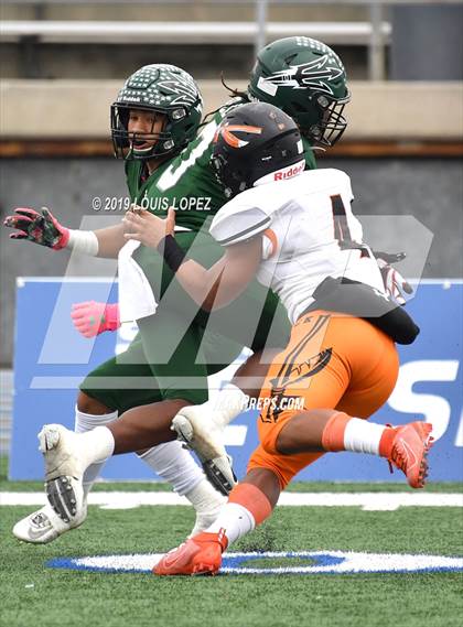 Thumbnail 2 in McClymonds vs. Pacifica (CIF State DIV 2A Championship Final) photogallery.