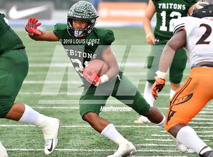 Thumbnail 1 in McClymonds vs. Pacifica (CIF State DIV 2A Championship Final) photogallery.