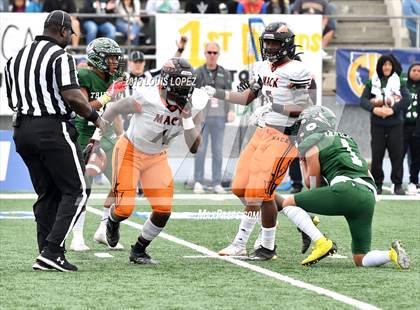 Thumbnail 1 in McClymonds vs. Pacifica (CIF State DIV 2A Championship Final) photogallery.