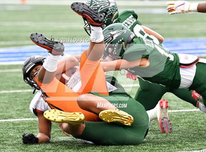 Thumbnail 2 in McClymonds vs. Pacifica (CIF State DIV 2A Championship Final) photogallery.
