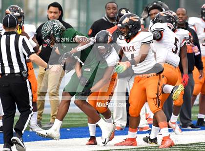 Thumbnail 3 in McClymonds vs. Pacifica (CIF State DIV 2A Championship Final) photogallery.