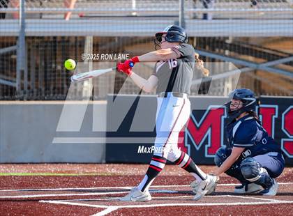 Thumbnail 3 in Southmoore @ Mustang photogallery.