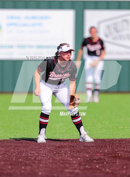 Thumbnail 3 in Southmoore @ Mustang photogallery.