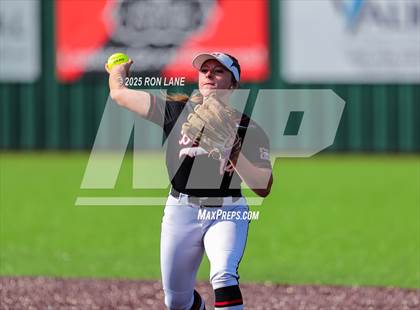 Thumbnail 2 in Southmoore @ Mustang photogallery.