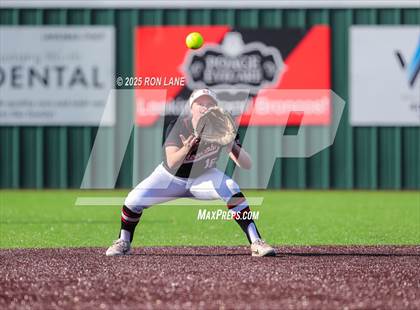 Thumbnail 1 in Southmoore @ Mustang photogallery.