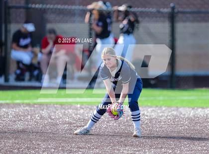 Thumbnail 1 in Southmoore @ Mustang photogallery.