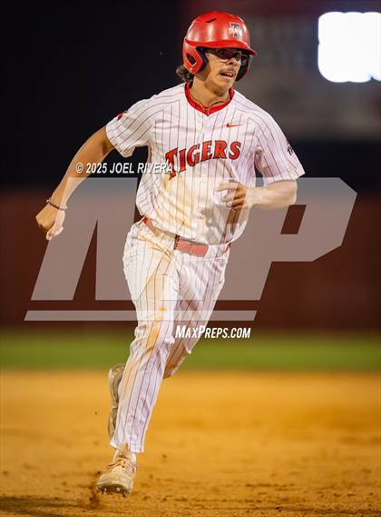 Thumbnail 3 in Fort Bend Travis @ Fort Bend Hightower photogallery.
